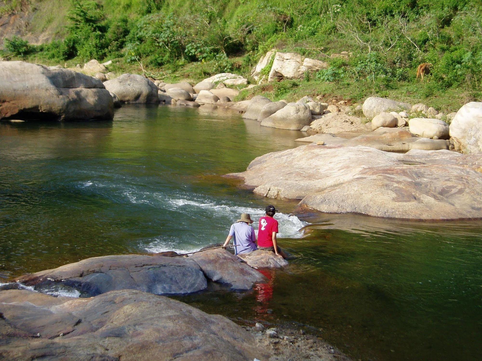 River Garden Resort Belihuloya Dış mekan fotoğraf